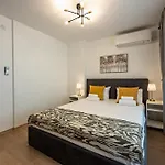 Apartamento Next To Sea Garden Suitable For 4 Persons Varna