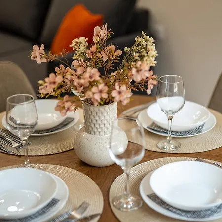 Апартаменти Next To Sea Garden Suitable For 4 Persons