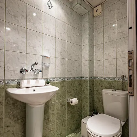 Next To Sea Garden Suitable For 4 Persons Apartment Varna