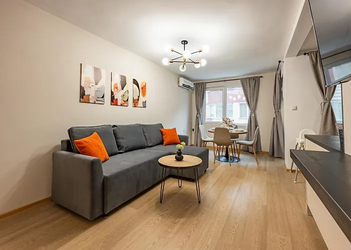 Next To Sea Garden Suitable For 4 Persons Apartment