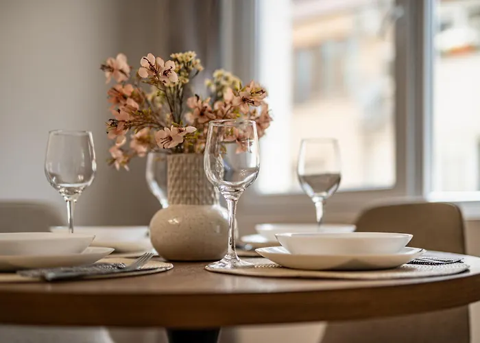 Next To Sea Garden Suitable For 4 Persons Warna